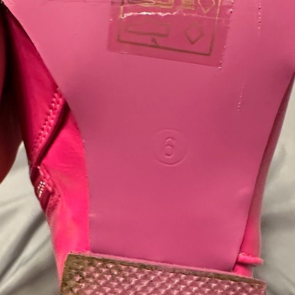 Pink Western Ankle Boots - Picture 6 of 6